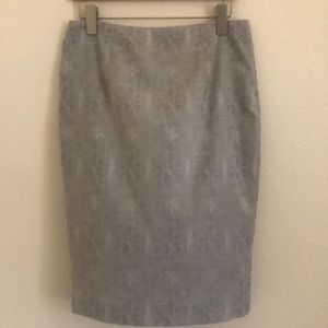 Gorgeous, NWT Marlowe of Italy skirt. Offers welcome!